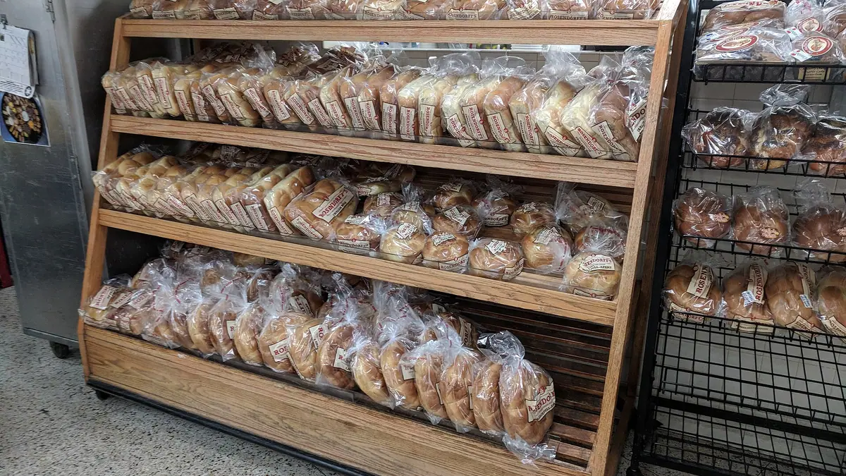 Cosson's Bakery – bakery in Wickford town centre